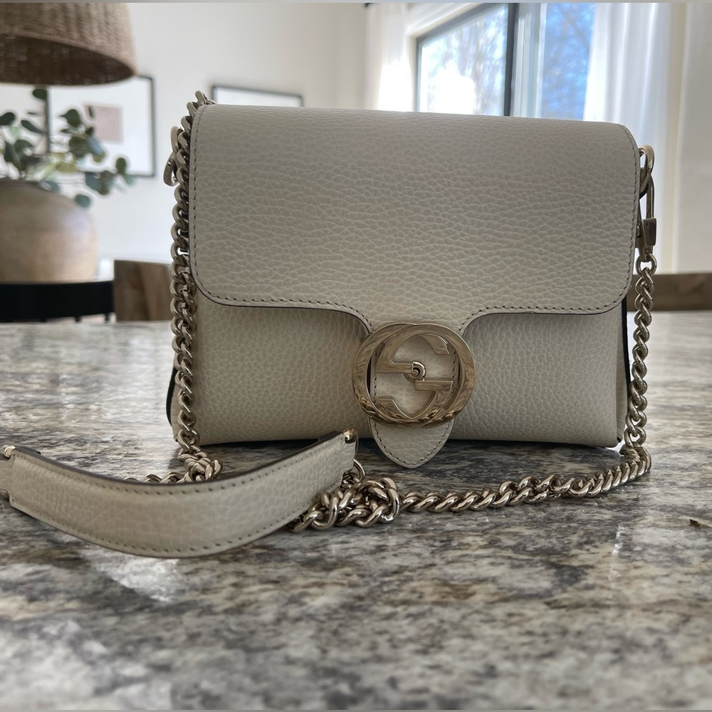 Gucci GG interlock crossbody/shoulder bag cream color, gold hardware